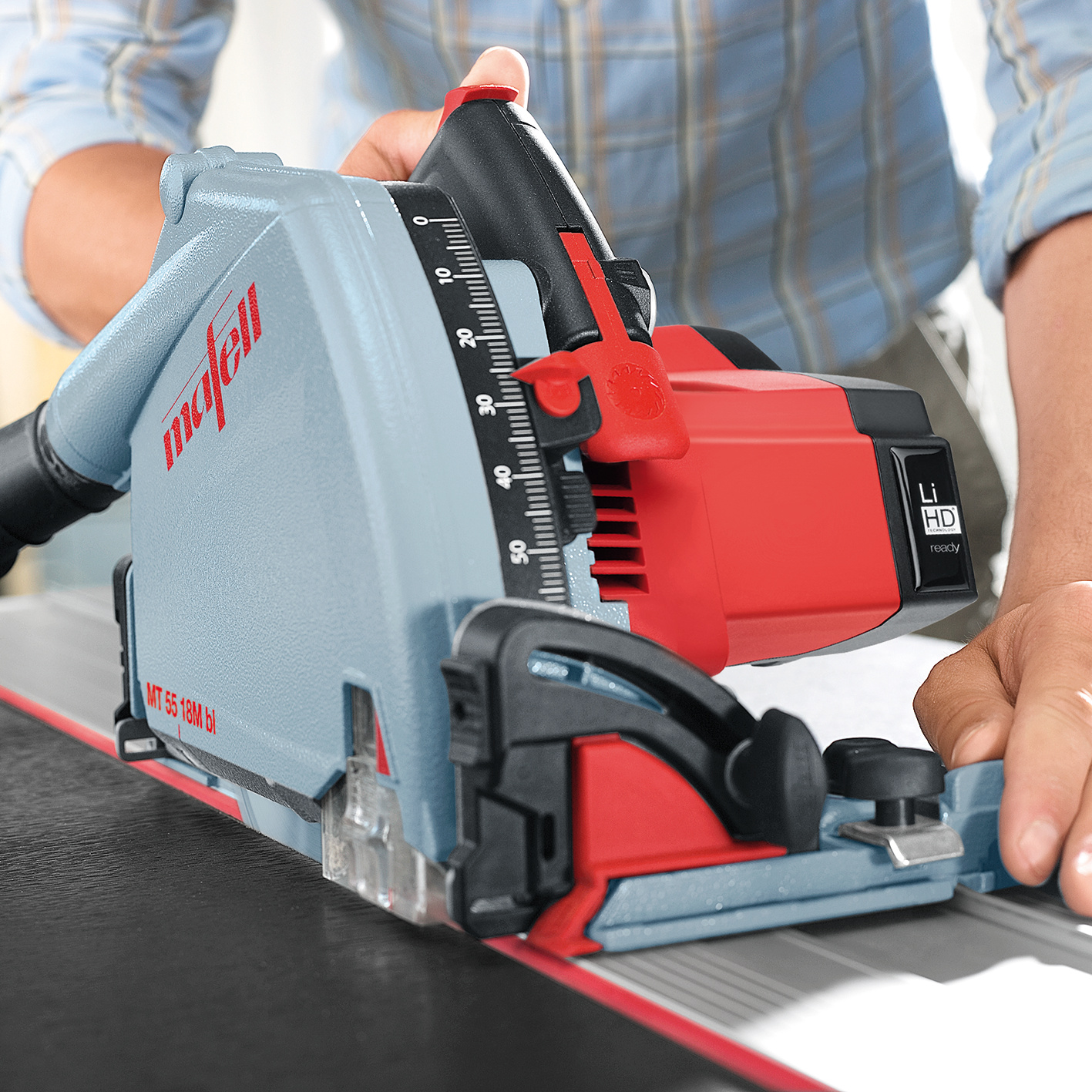 Cordless Plunge-Cut Saw MT 55 18 M bl PURE in the T-MAX (< 2024)