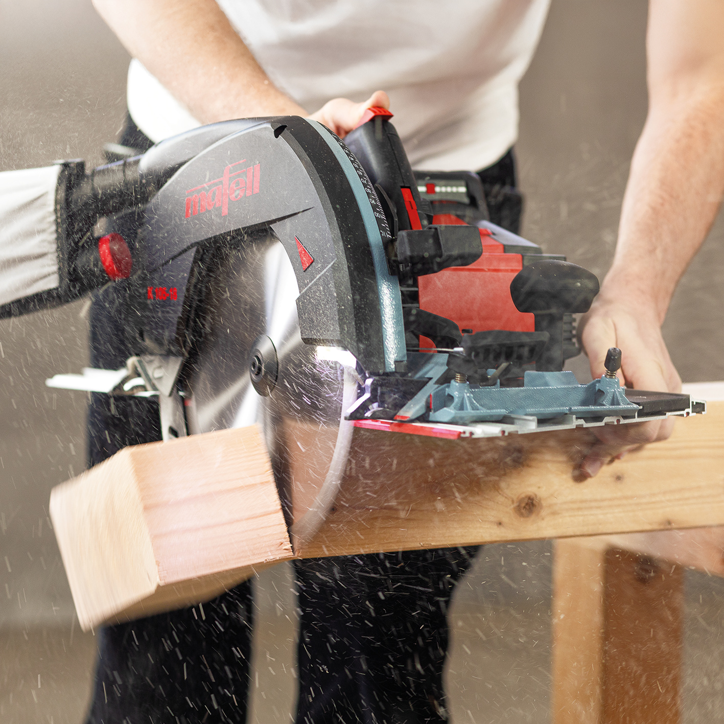 Sega circolare manuale a batteria K 105-18 PURE