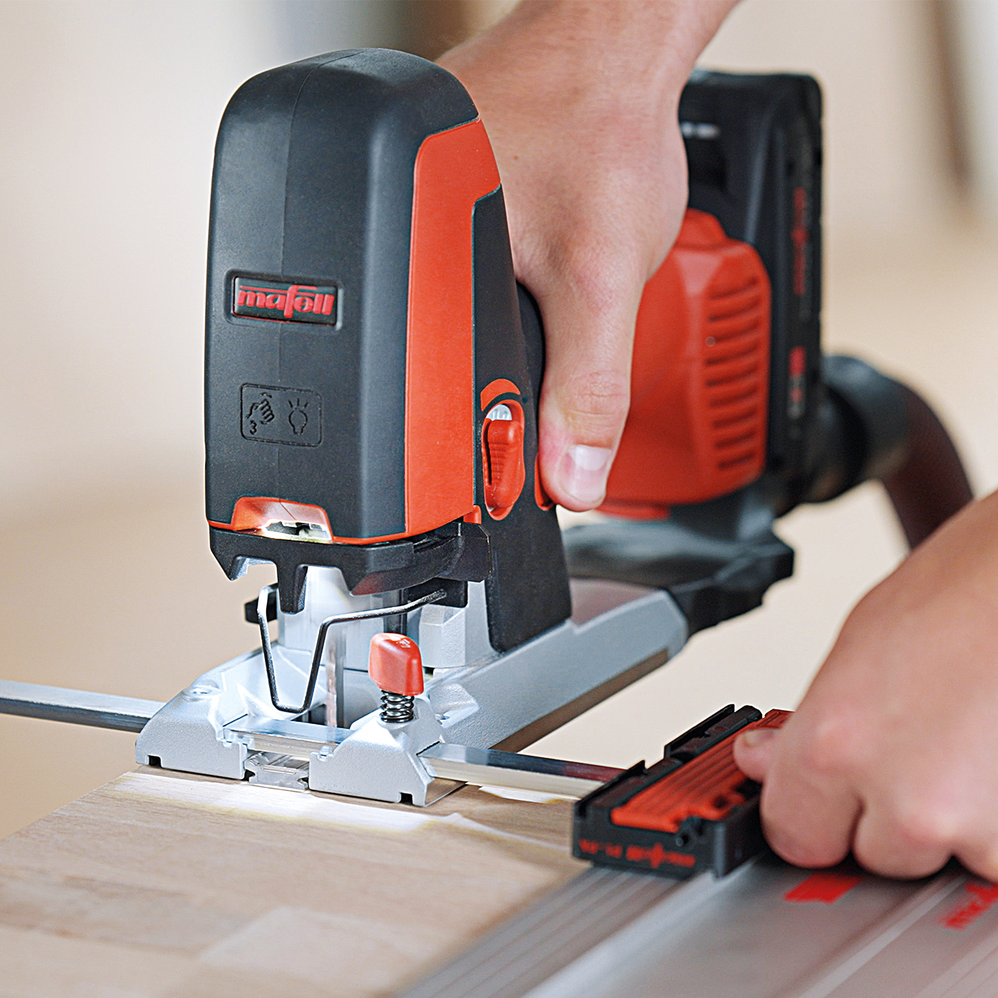 High-performance cordless jig saw PS 2-18 PURE in MAX3